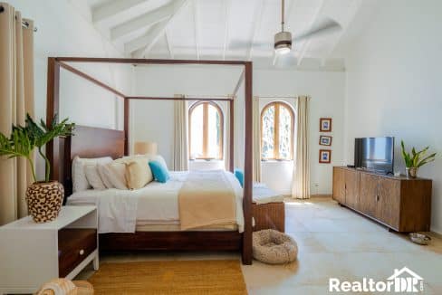 5 bedroom house For Sale Sea Horse Ranch CABARETE - PLAYA ENCUENTRO-SOSUA - SOV Land - Apartment - House- Villa by RealtorDR-28