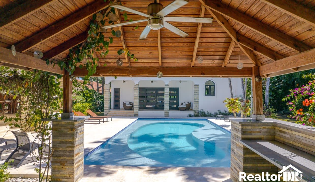 5 bedroom house For Sale Sea Horse Ranch CABARETE - PLAYA ENCUENTRO-SOSUA - SOV Land - Apartment - House- Villa by RealtorDR-40
