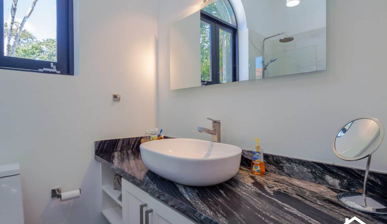 5 bedroom house For Sale Sea Horse Ranch CABARETE - PLAYA ENCUENTRO-SOSUA - SOV Land - Apartment - House- Villa by RealtorDR-48
