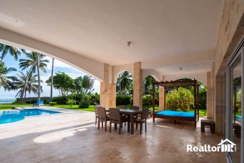 For Sale Beachfront house 5 bedroom- Villa For Sale - Land For Sale - RealtorDR For Sale Cabarete-Sosua-26