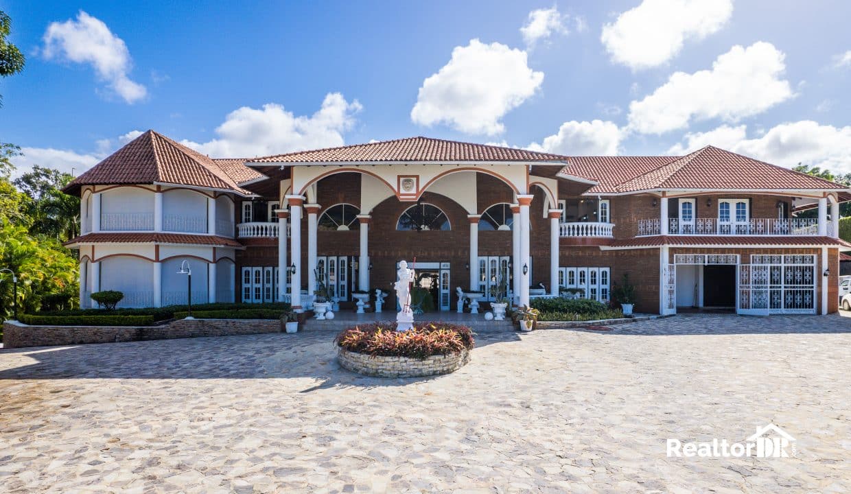 Haciendas el Choco Mansion For Sale - Land For Sale - RealtorDR For Sale Cabarete-Sosua-1