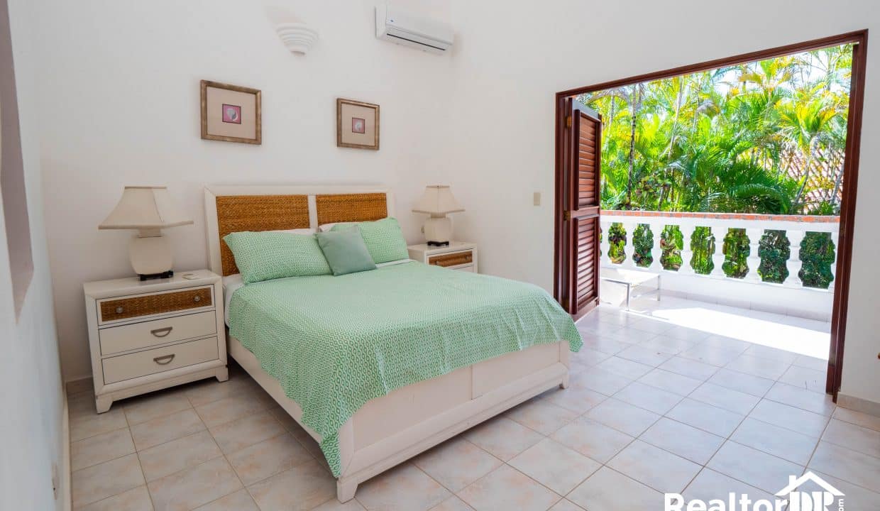 For Sale Beachfront house 4 bedroom- Villa For Sale - Land For Sale - RealtorDR For Sale Cabarete-Sosua Dominican Republic_-26