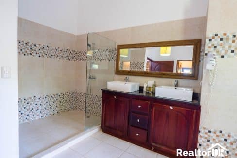 For Sale Beachfront house 4 bedroom- Villa For Sale - Land For Sale - RealtorDR For Sale Cabarete-Sosua Dominican Republic_-38
