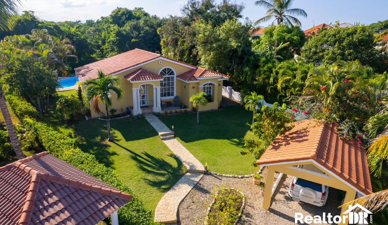 For Sale house 2 bedroom- Villa For Sale - Land For Sale - RealtorDR For Sale Cabarete-Sosua Dominican Republic_