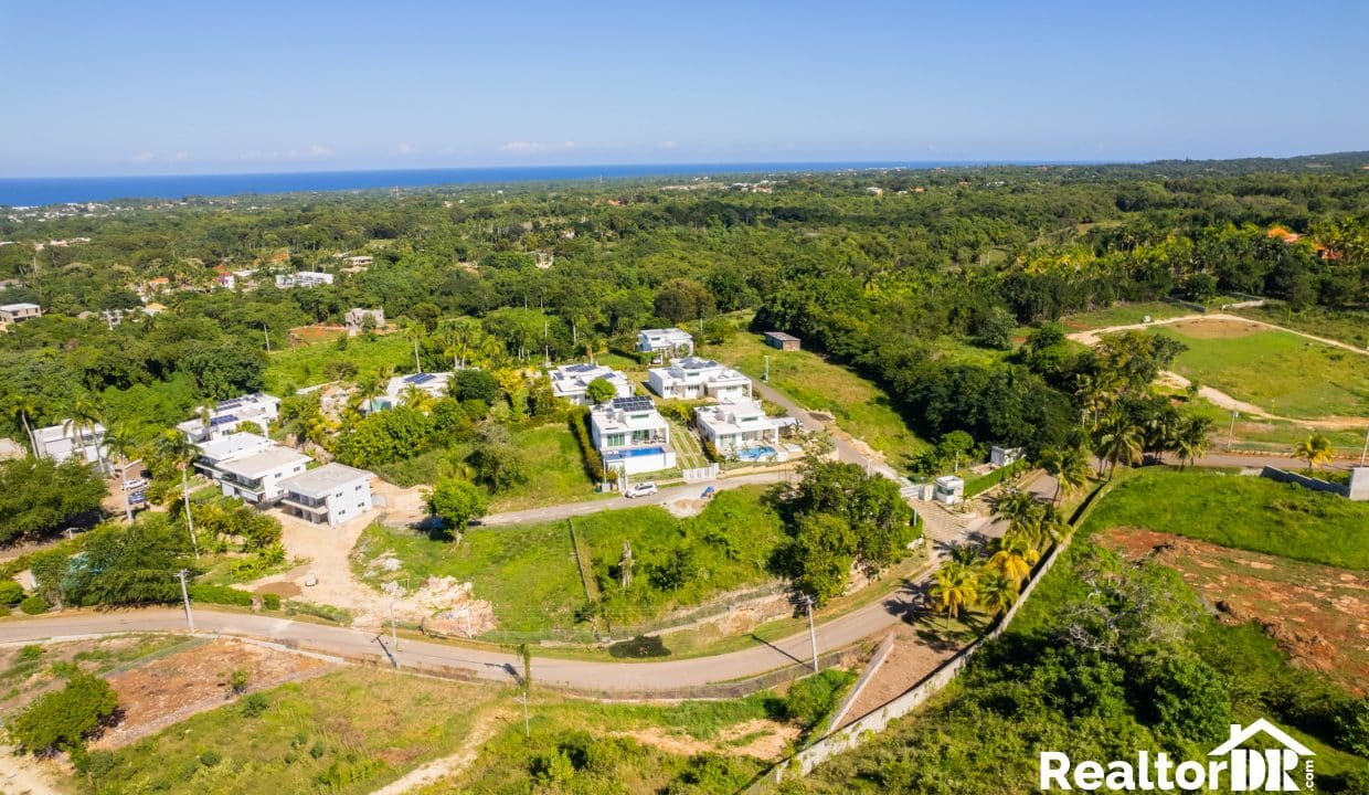 2 bedroom House For Sale in - Sosua - Land - Apartment - RealtorDR-19