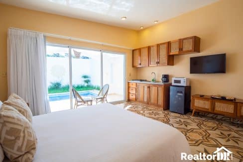 4 bedroom Hoter in For Sale in sosua- Land - Apartment - RealtorDR-16