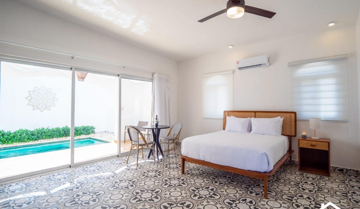 4 bedroom Hoter in For Sale in sosua- Land - Apartment - RealtorDR-24