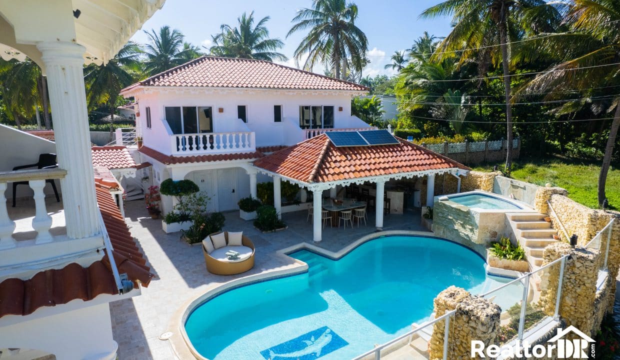 6 bedroom house in cabarete For Sale in sosua- Land - Apartment - RealtorDR-2