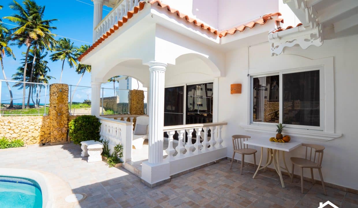6 bedroom house in cabarete For Sale in sosua- Land - Apartment - RealtorDR-38