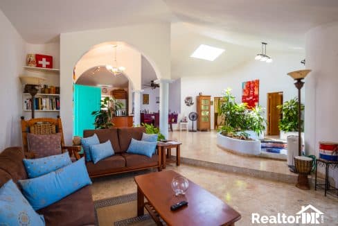 1 bedroom apartment in For Sale in CABARETE - PLAYA ENCUENTRO-SOSUA - SOV Land - Apartment - House- Villa by RealtorDR-12
