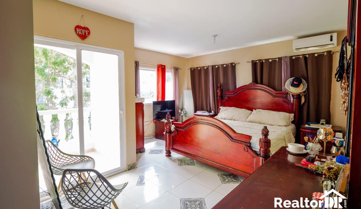 3 bedroom house in puerto plata For Sale in sosua CABARETE - PLAYA ENCUENTRO-SOSUA - SOV Land - Apartment - House- Villa by RealtorDR-24