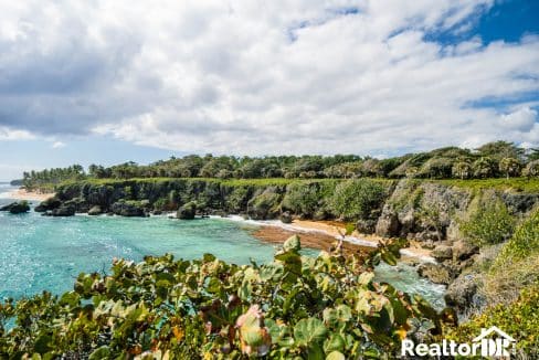 Oceanfront Land For Sale in Cabrera Dominican Republic - Sosua - Land - Apartment - RealtorDR-6