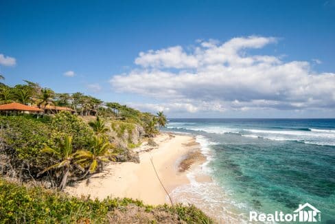 Oceanfront Land For Sale in Cabrera Dominican Republic - Sosua - Land - Apartment - RealtorDR-8