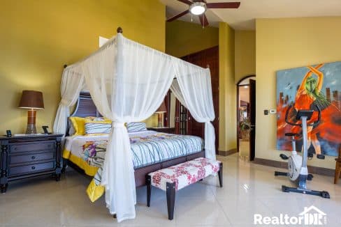 5 bedroom beachfront apartment in Kitebeach Cabarete - Puerto Plata For Sale in sosua CABARETE - PLAYA ENCUENTRO-SOSUA - SOV Land - Apartment - House- Villa by RealtorDR-34