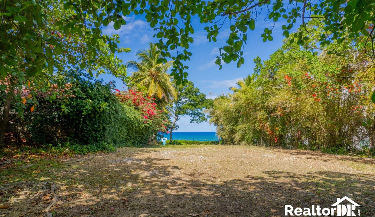 LAND FOR SALE IN SOSUA 2