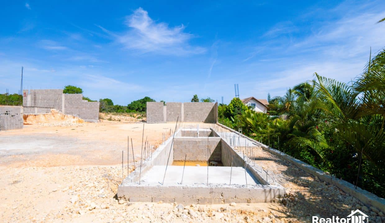 3 Bedroom House in sosua in puerto plata, Cabarete encuentro in PUERTO PLATA SOSUA OCEAN VILLAGE Cabarete For Sale in sosua CABARETE - PLAYA ENCUENTRO-SOSUA - SOV Land - Apartment - House- Villa by RealtorDR-6
