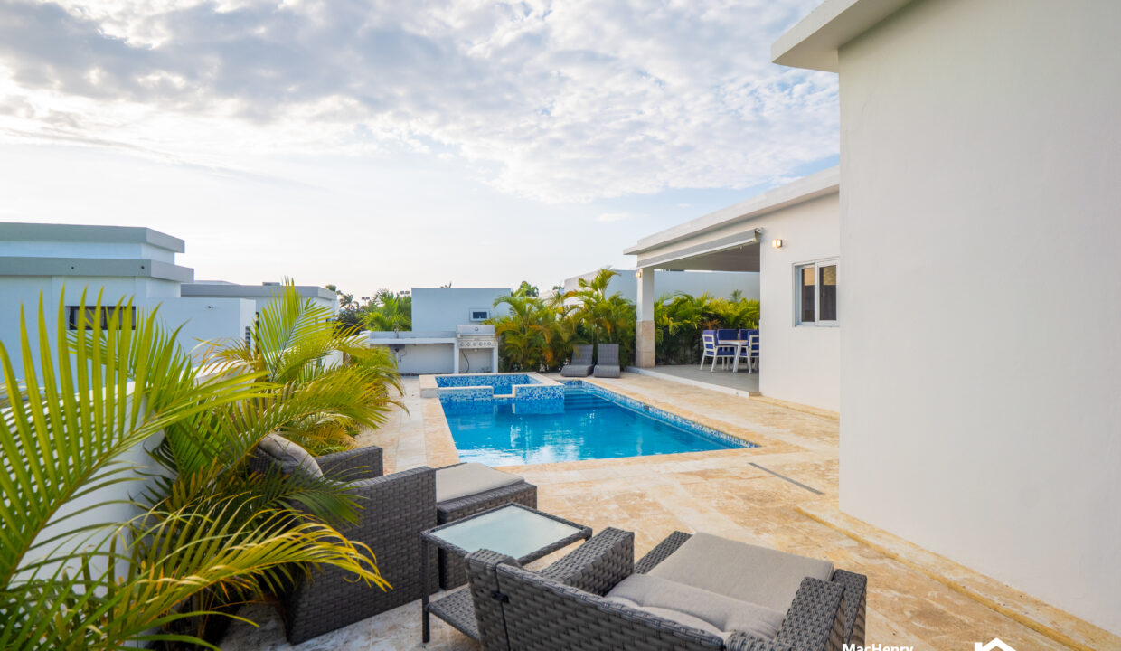APARTMENT FOR RENT IN THE CENTER OF CABARETE IN DOMINICAN REPUBLIC - AIRBNB-4