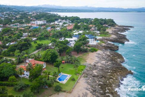 oceanfront villa FOR SALE - VILLA - LAND - APARTMENTS - CONDOS - HOUSE - REALTORDR - SOSUA - PUERTO PLATA - CABARETE - PUNTA CANA LAS TERRENAS - PROPERTIES FOR SALE BUYING-5