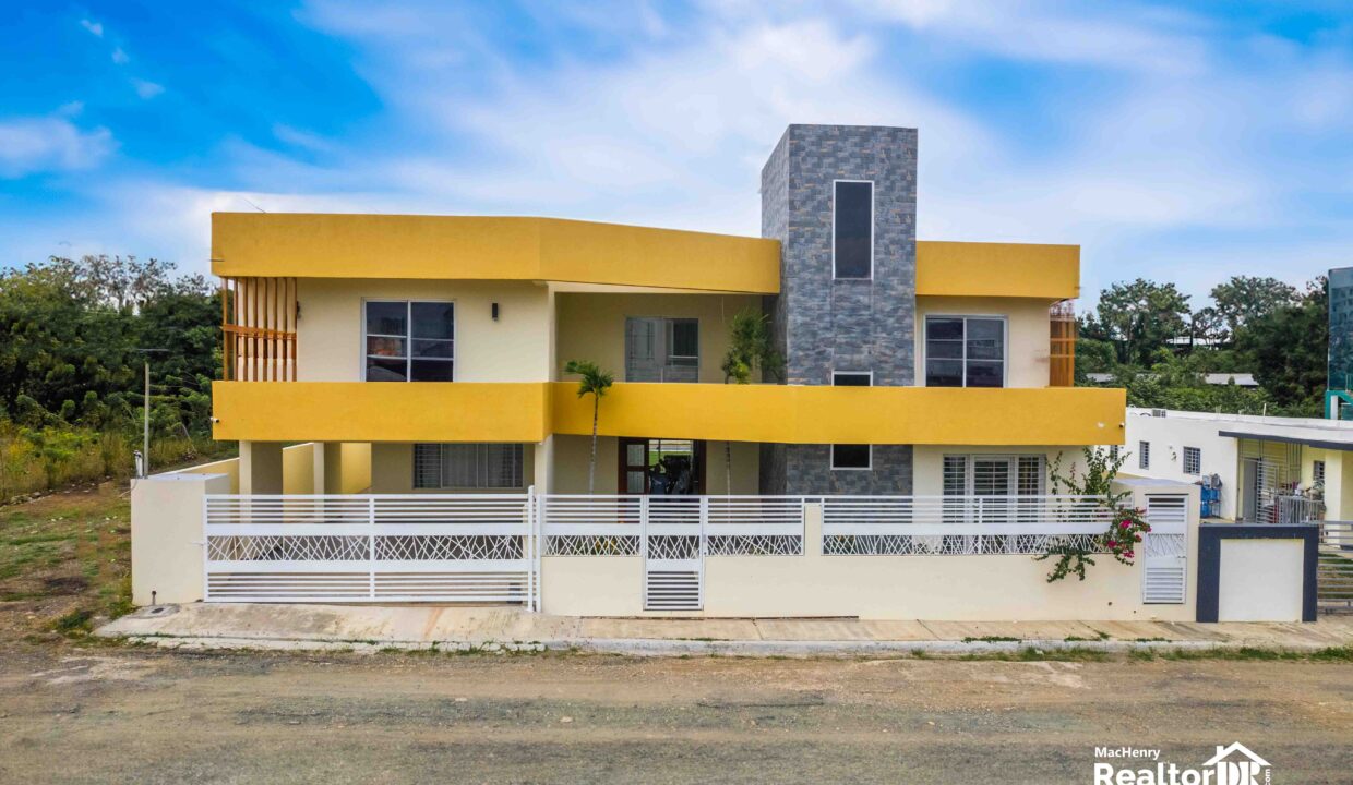 5 BEDROOM HOUSE IN COSTAMBAR IN PUERTO PLATA- FOR SALE - VILLA - LAND - APARTMENTS - CONDOS - HOUSE - REALTORDR - SOSUA - PUERTO PLATA - CABARETE - PUNTA CANA LAS TERRENAS - PROPERTIES FOR SALE BUYING
