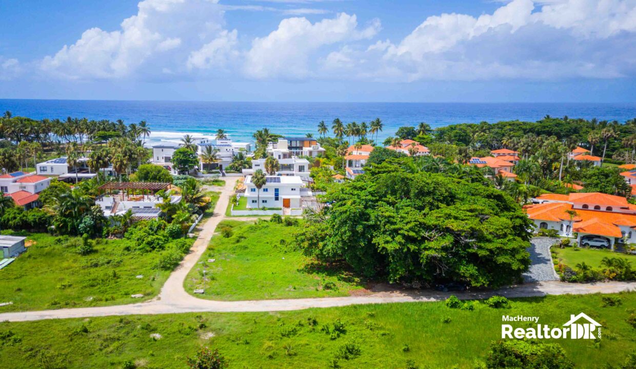 _PROPERTIES FOR SALE - PLAYA-ENCUENTRO-FOR-SALE-VILLA-LAND-APARTMENTS-CONDOS-STUDI-HOUSE-REALTORDR-SOSUA-PUERTO-PLATA-CABARETE-PUNTA-CANA-LAS-TERRENAS-PROPERTIES-FOR-SALE-BUYING-2