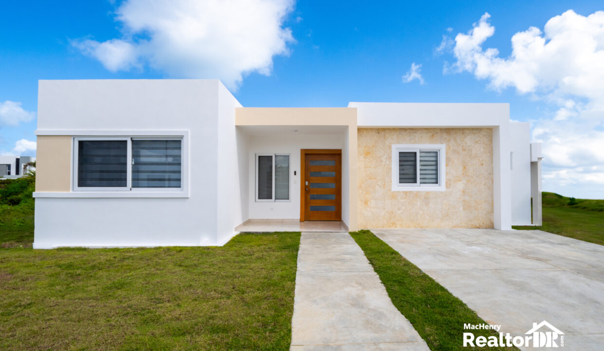 _PROPERTIES FOR SALE - PLAYA-ENCUENTRO-FOR-SALE-VILLA-LAND-APARTMENTS-CONDOS-STUDI-HOUSE-REALTORDR-SOSUA-PUERTO-PLATA-CABARETE-PUNTA-CANA-LAS-TERRENAS-PROPERTIES-FOR-SALE-BUYING-11