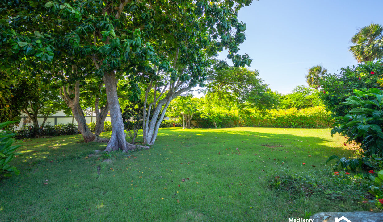 _PROPERTIES FOR SALE - PLAYA-ENCUENTRO-FOR-SALE-VILLA-LAND-APARTMENTS-CONDOS-STUDI-HOUSE-REALTORDR-SOSUA-PUERTO-PLATA-CABARETE-PUNTA-CANA-LAS-TERRENAS-PROPERTIES-FOR-SALE-BUYING-22