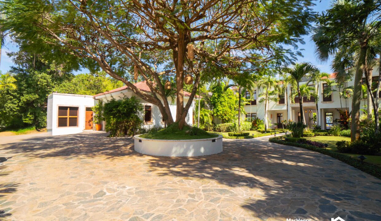 LAND FOR SALE IN SOSUA,CABARETE PUERTO PLATA - REALTORDR-2