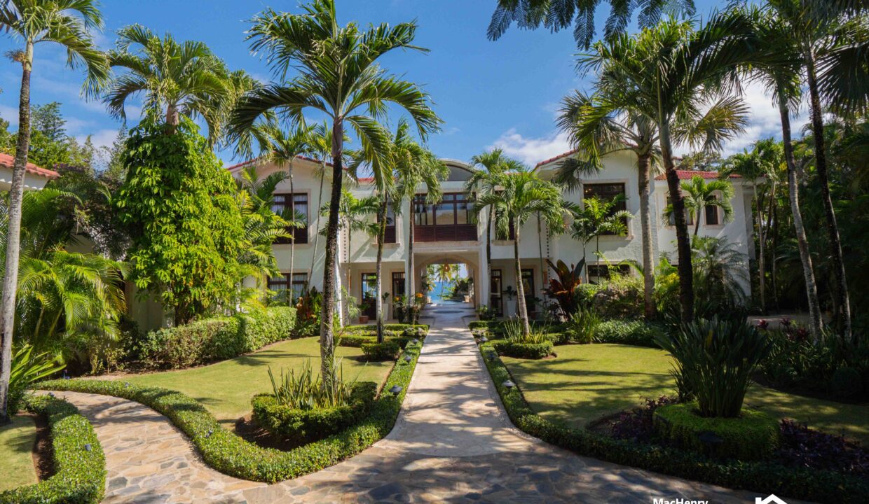 LAND FOR SALE IN SOSUA,CABARETE PUERTO PLATA - REALTORDR-4