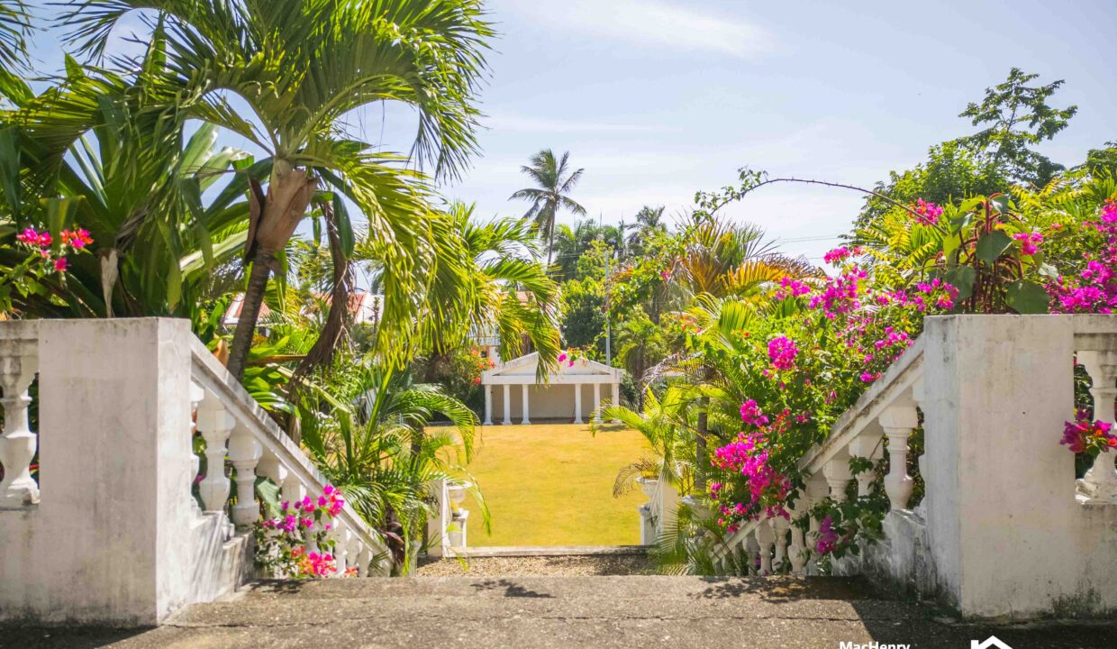 FOR SALE VILLA APARTMENT CONDO STUDIO DOMINICAN REPUBLIC PUERTO PLATA HOUSE IN SOSUA,CABARETE PUERTO PLATA DOMINICAN REPUBLIC-14