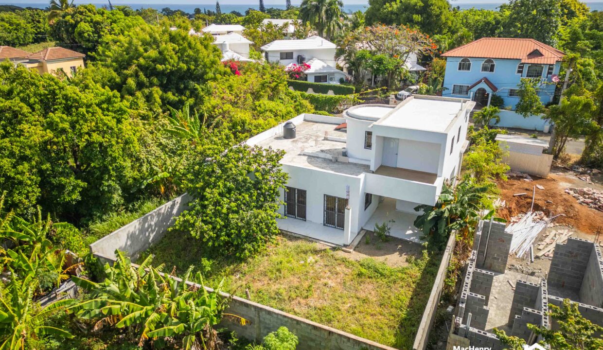 FOR SALE VILLA APARTMENT CONDO STUDIO DOMINICAN REPUBLIC PUERTO PLATA HOUSE IN SOSUA,CABARETE PUERTO PLATA DOMINICAN REPUBLIC-3