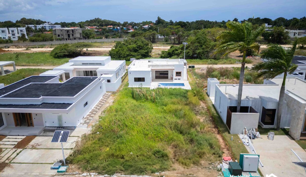 FOR SALE VILLA APARTMENT CONDO STUDIO DOMINICAN REPUBLIC PUERTO PLATA HOUSE IN SOSUA,CABARETE PUERTO PLATA DOMINICAN REPUBLIC-4