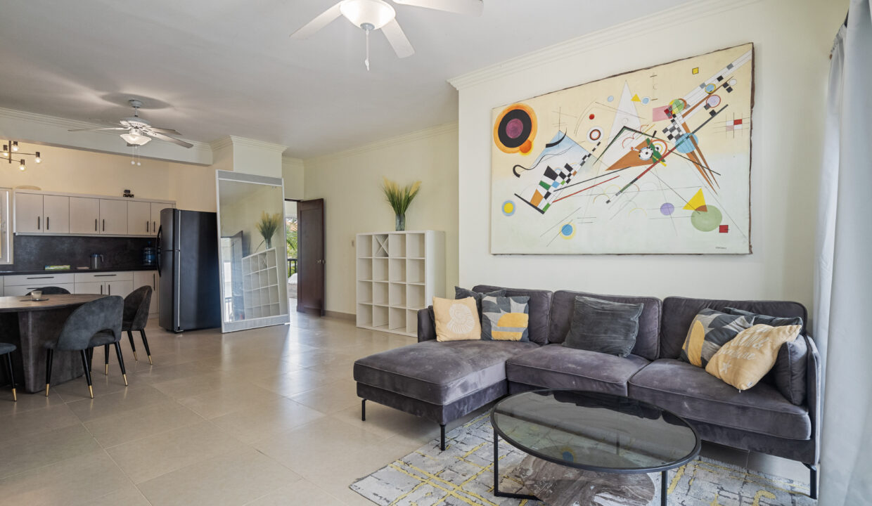NatalieCabareteCenterApt-11