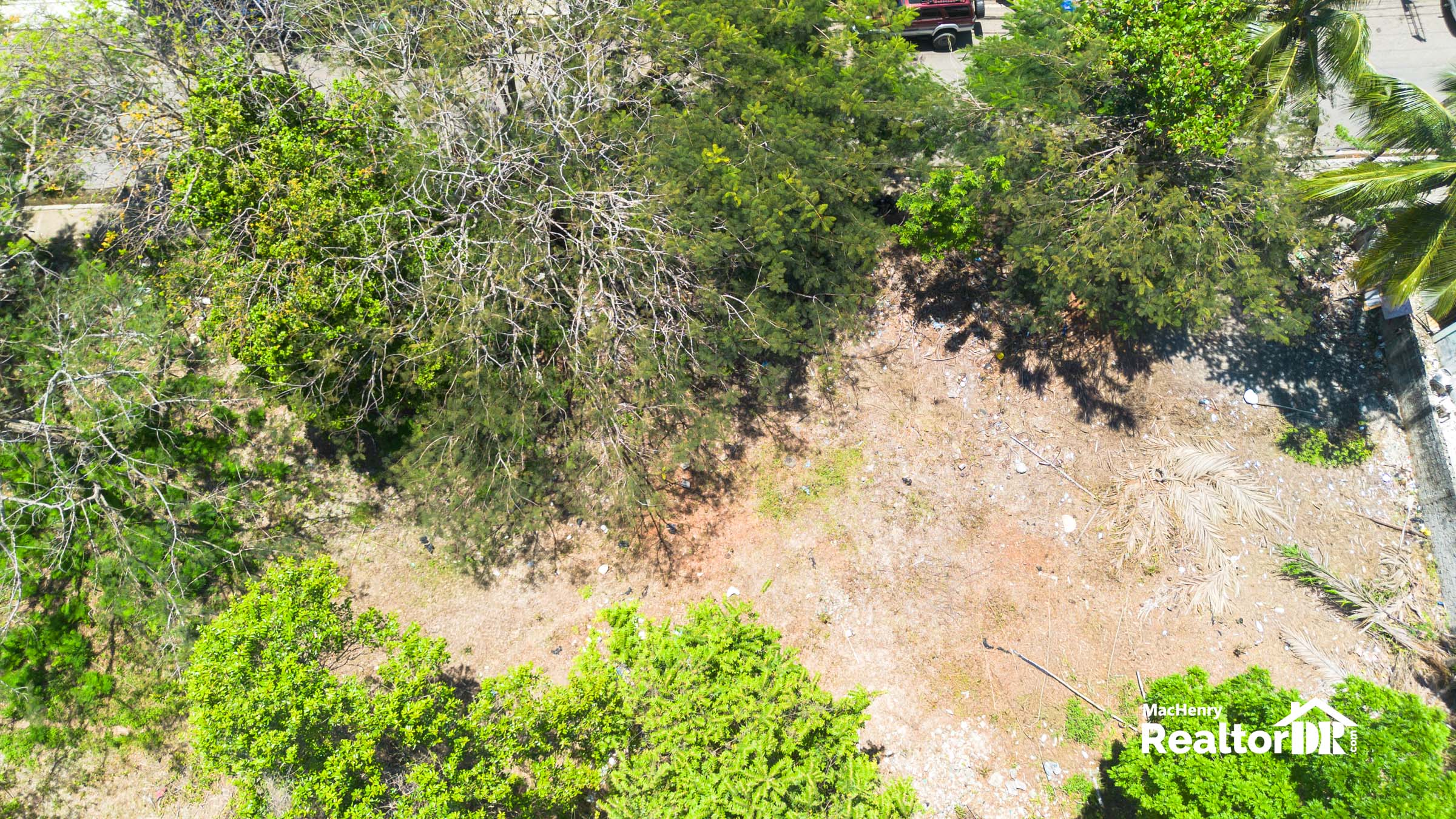 PRIME COMMERCIAL LOTS FOR SALE IN CENTRAL SOSUA 📍 HIGH-TRAFFIC INVESTMENT OPPORTUNITY