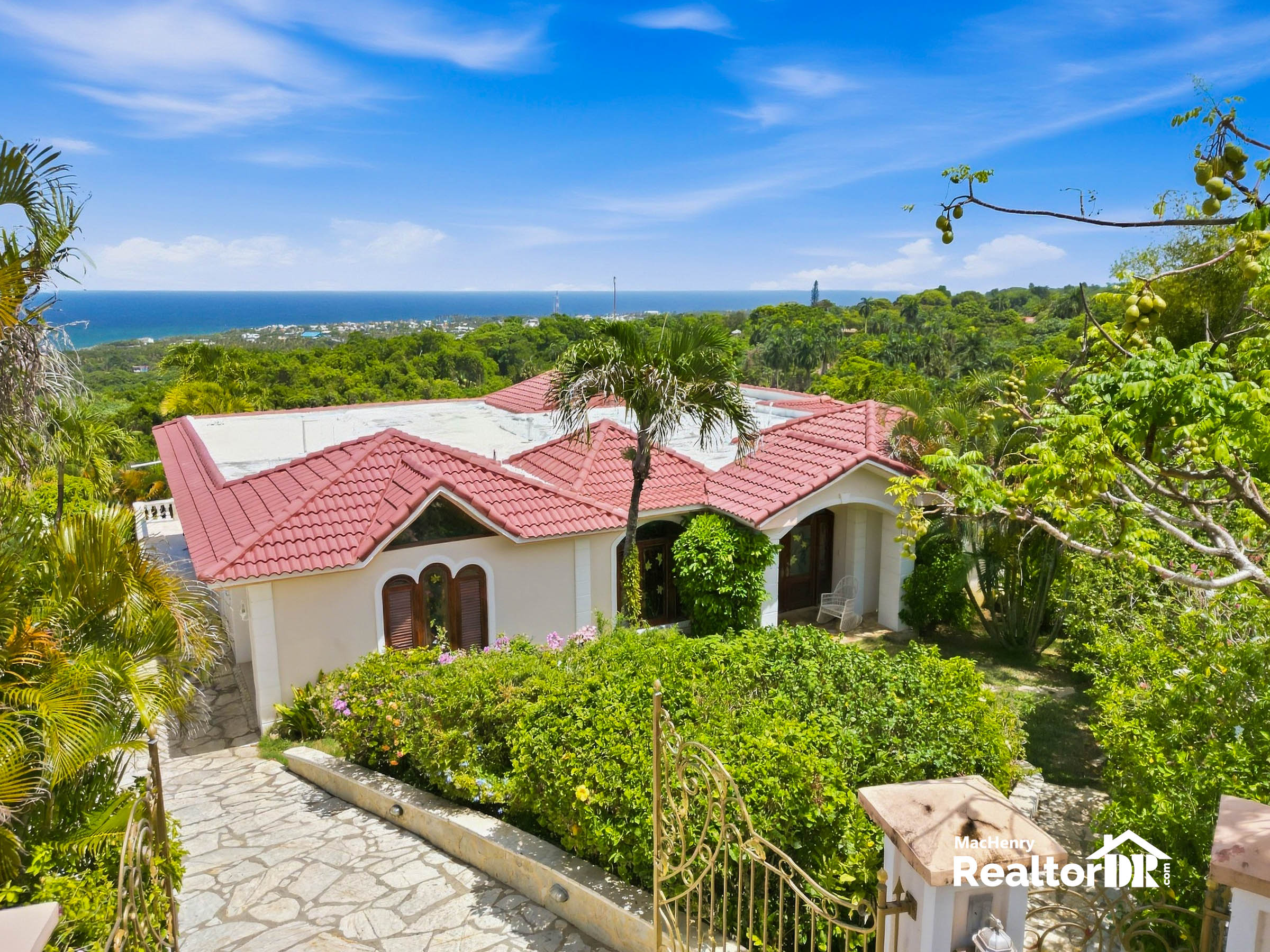 🌊 OCEAN VIEW LUXURY VILLA FOR SALE IN CABRERA, DOMINICAN REPUBLIC