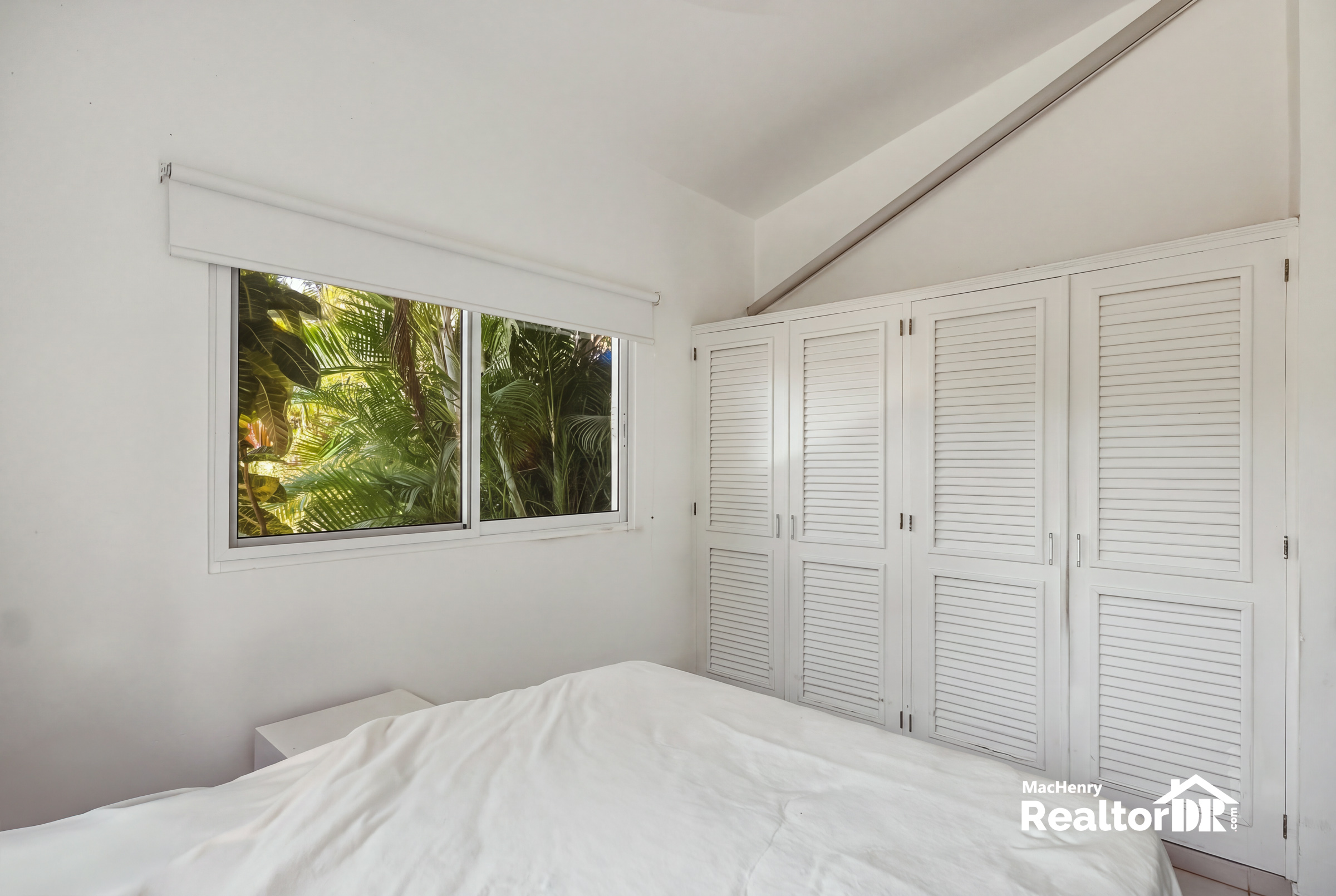 2-BEDROOM VILLA WITH PRIVATE POOL & YARD IN SOSÚA 🏡 | RESIDENCIAL HISPANIOLA
