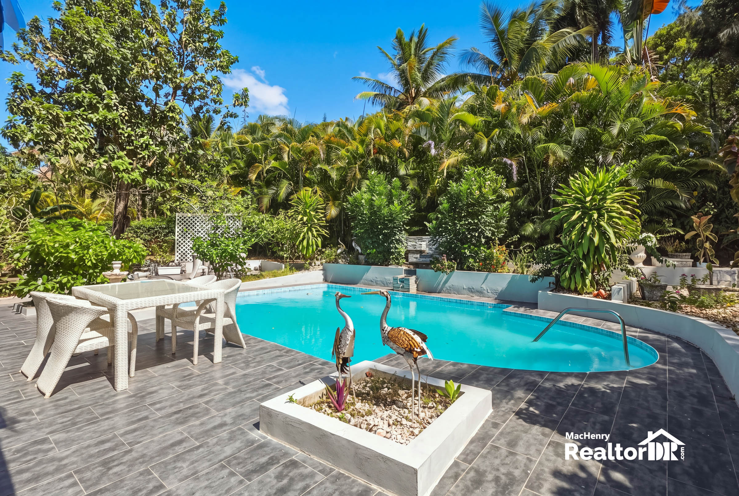 2-BEDROOM VILLA WITH PRIVATE POOL & YARD IN SOSÚA 🏡 | RESIDENCIAL HISPANIOLA photo 2