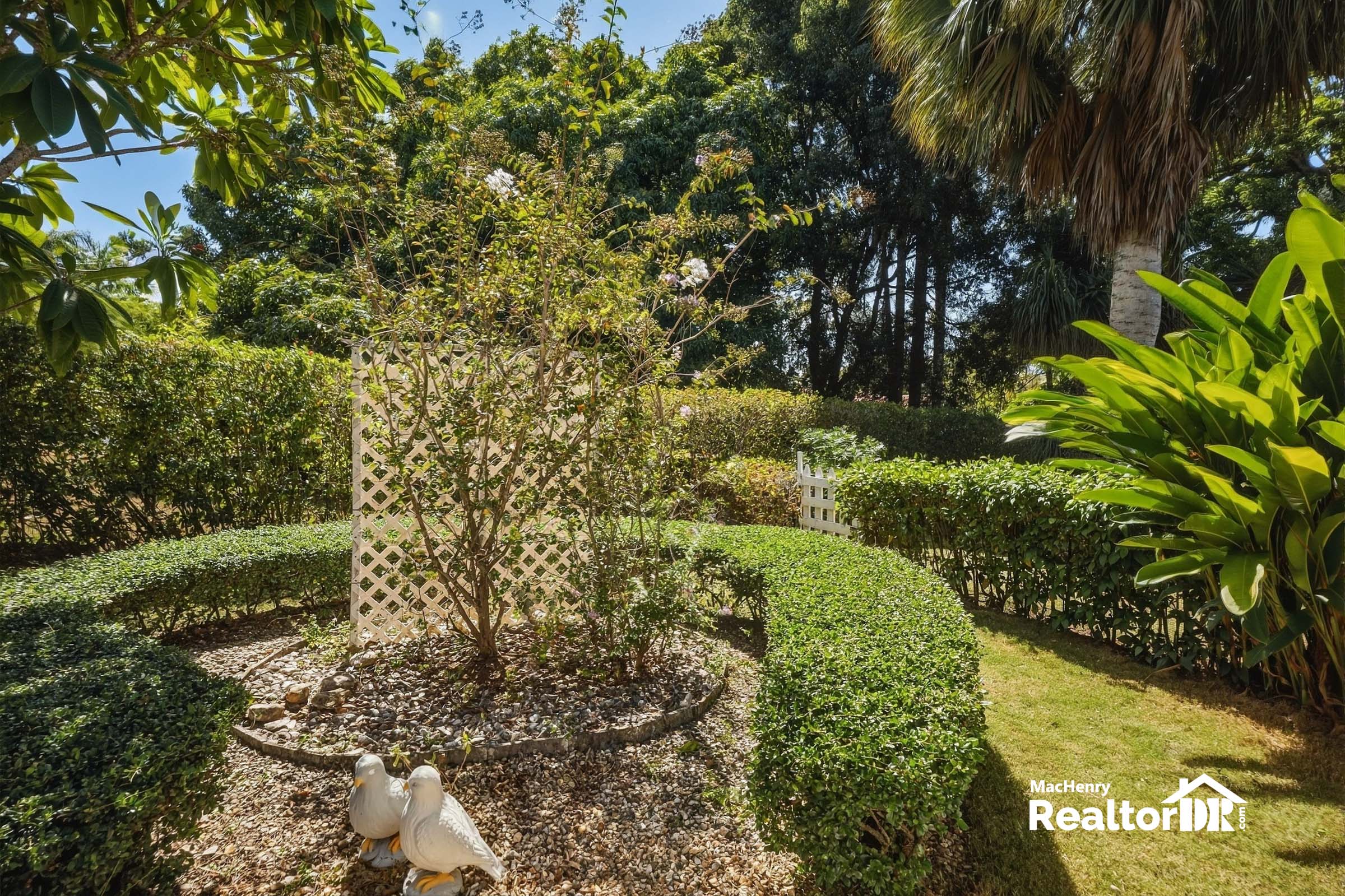 2-BEDROOM VILLA WITH PRIVATE POOL & YARD IN SOSÚA 🏡 | RESIDENCIAL HISPANIOLA