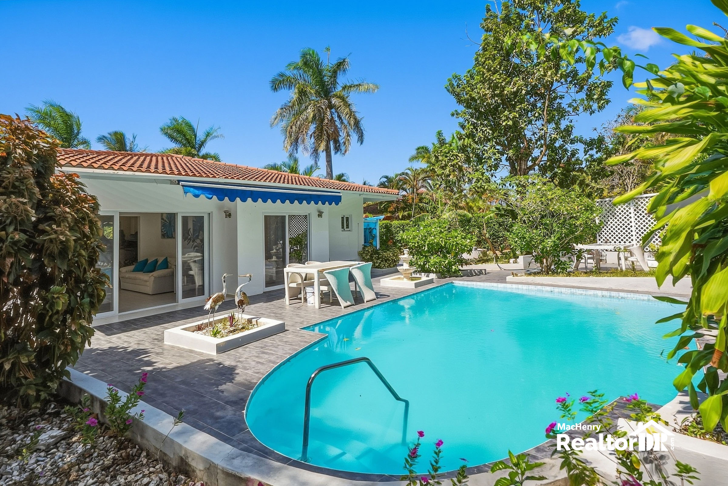 2-BEDROOM VILLA WITH PRIVATE POOL & YARD IN SOSÚA 🏡 | RESIDENCIAL HISPANIOLA photo 3
