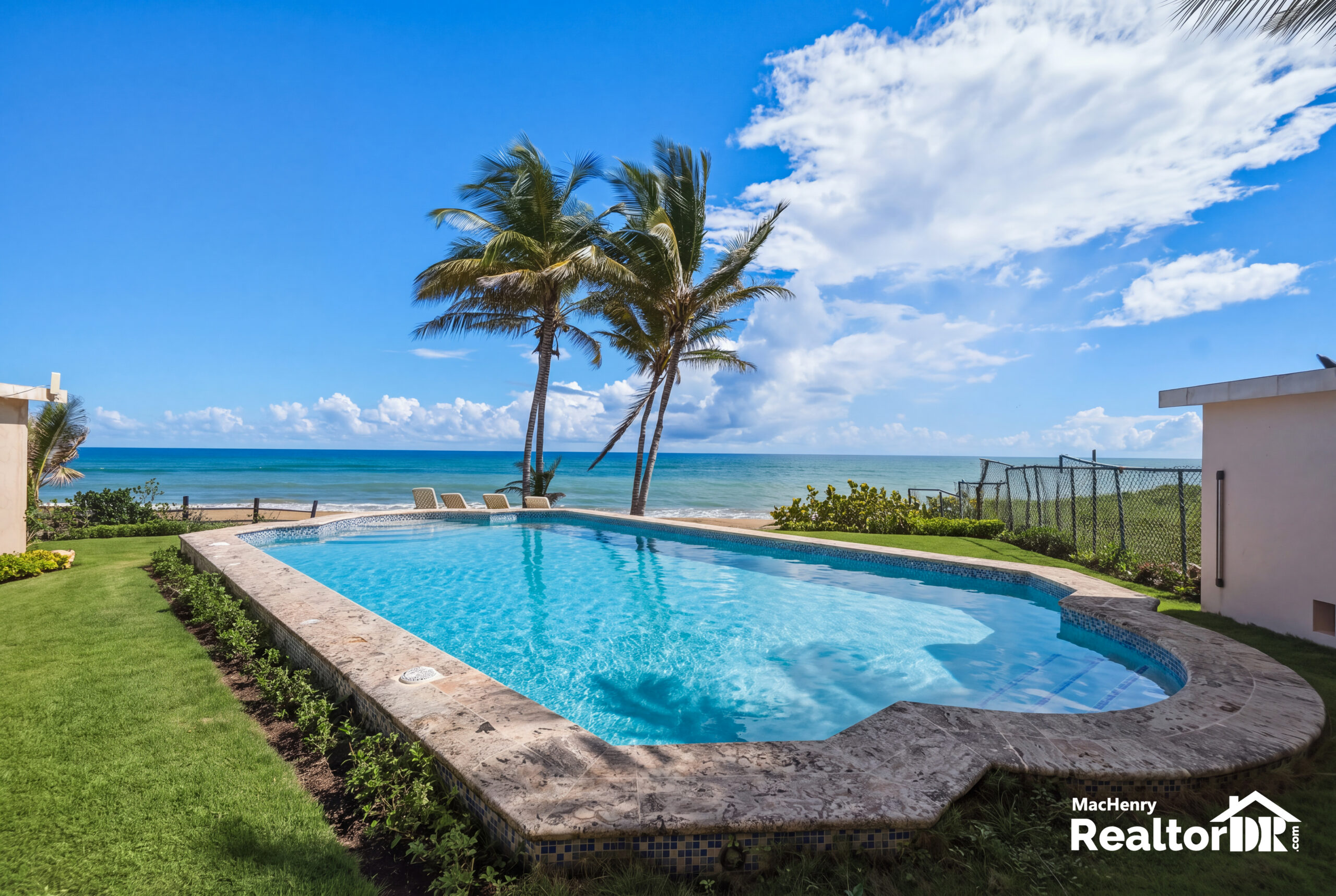 🌊 RARE BEACHFRONT INVESTMENT OPPORTUNITY IN CABARETE, DOMINICAN REPUBLIC